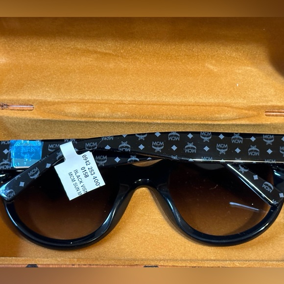 MCM Monogram Cateye Sunglasses 😎 Modern Creation München🕶️ - Picture 6 of 16